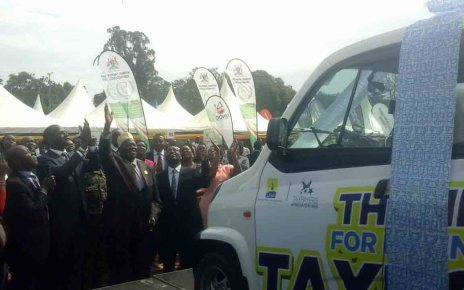 Government officials launch the 2018 taxpayer appreciation week