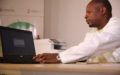 By digitizing 50% of all national payments, Senegal’s economic growth would increase by over FCFA 104 billion (over US$ 177 million) per year.