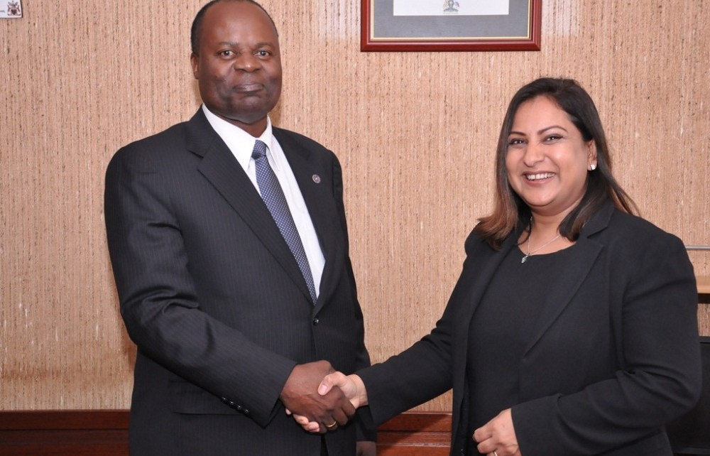 Razia Khan, the Chief Economist, Africa and the Middle East for Standard Chartered Bank has predicted a robust medium-term economic growth for Uganda – with or without first oil – as the government ramps up infrastructure spending.
