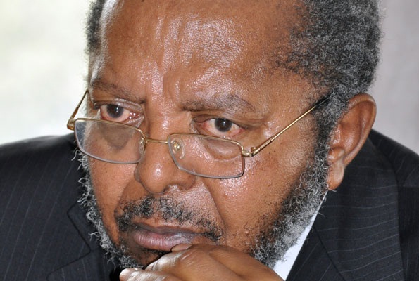 The Governor Bank of Uganda, Emmanuel Tumusiime Mutebile has said the level of external political interference contributed to Bank of Uganda holding back on its supervision roles hence leading to Banks insolvency or failures.