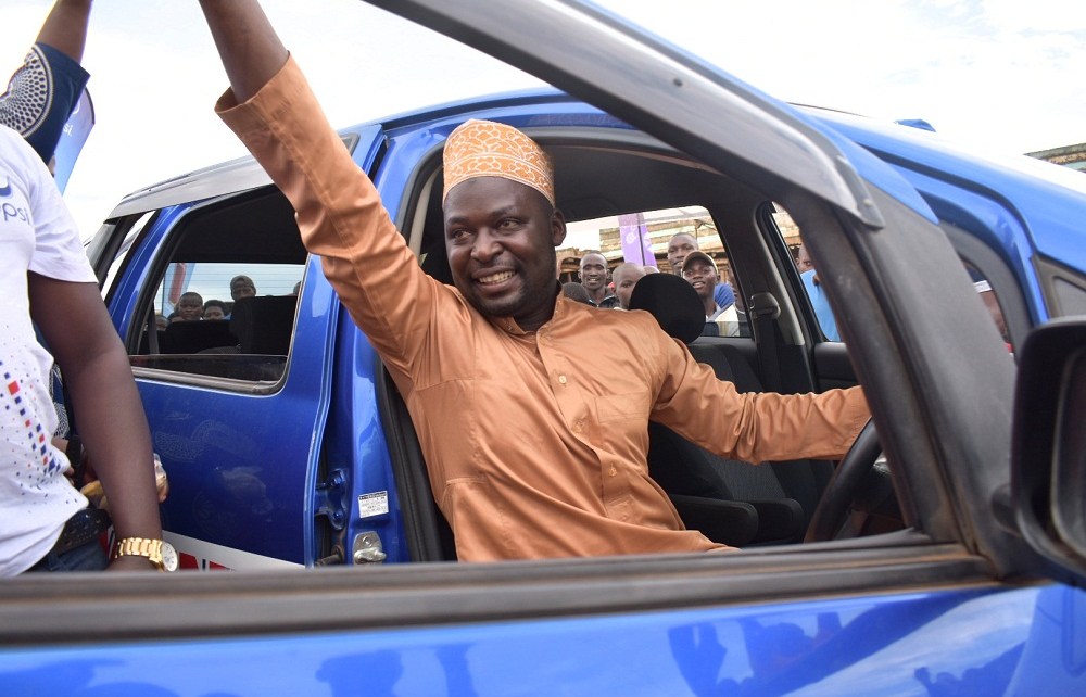 Lasuli Ngobi, a Chapati makeshift stall owner and resident of Mubende Town, is among the recent batch of winners to walk away with a Tukonectinge branded Toyota wish from Crown Beverages