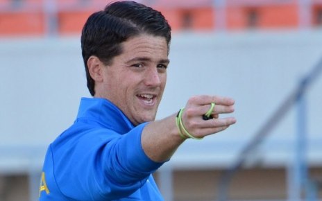 Northern Irishman Jonathan McKinstry who is a UEFA Pro licensed football manager has this morning been unveiled by the Federation of Uganda Football Associations (FUFA) as the New Head Coach of Uganda’s Senior Men Football Team ‘the Uganda Cranes’ replacing Frenchman Sebastien Desabre who left for Egyptian Premier League outfit Pyramids FC.