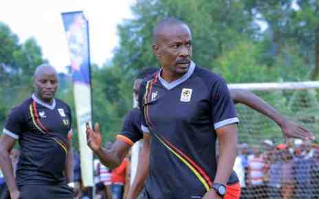 Uganda Cranes Interim Head Coach Abdallah Mubiru has summoned a 25 man squad that will play an international friendly match with Kenya this Sunday at the Kasarani National in Nairobi.