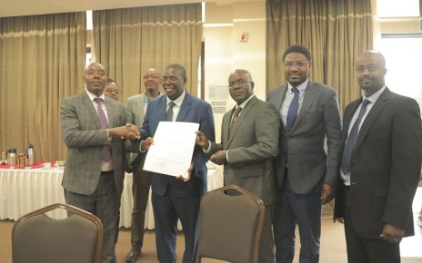 Alex Kakooza, the Permanent Secretary (PS) to the Ministry of Education and Sports (MoES) has launched an association bringing together all individuals, academic training institutions and the training service providers in the Oil and Gas sector from the Government and private sectors.