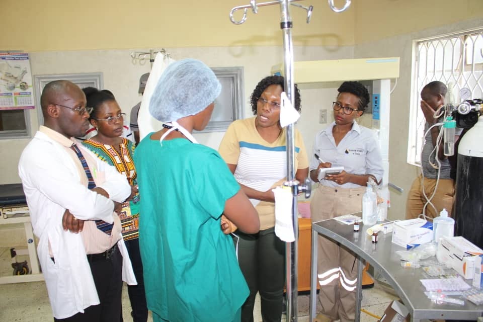 Dr Diana Atwine, the Permanent Secretary of the Ministry of Health (MoH) last week led a team from the Petroleum Authority of Uganda (PAU) and the Ministry of Health and other key stakeholders in an assessment of health facilities along the East African Crude Oil Pipeline (EACOP) corridor.